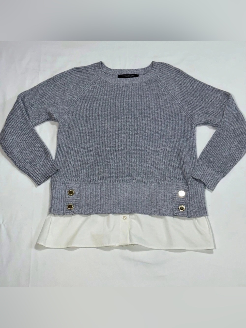 Marc New York Gray Layered Sweater Top White Hem Gold Buttons  P095